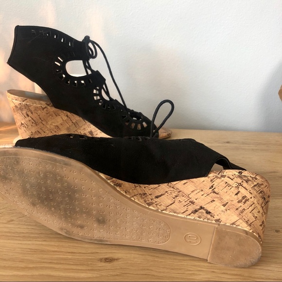 DV by Dolce Vita wedges - Picture 3 of 4